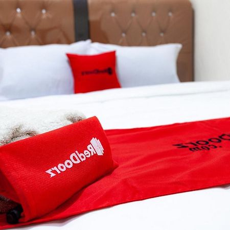 Reddoorz Near Yuki Simpang Raya Mall Medan 2 Eksteriør billede