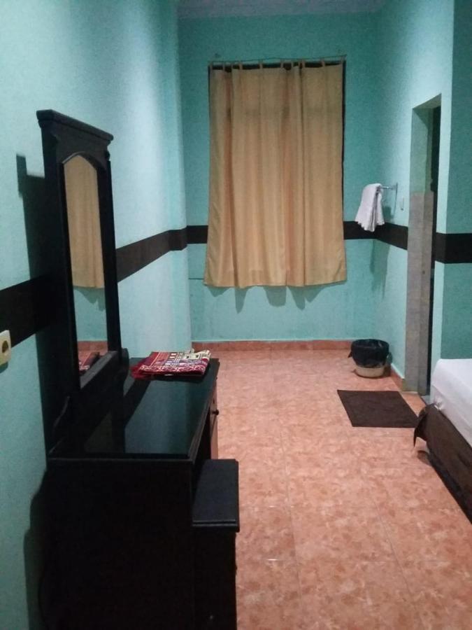 Reddoorz Near Yuki Simpang Raya Mall Medan 2 Eksteriør billede