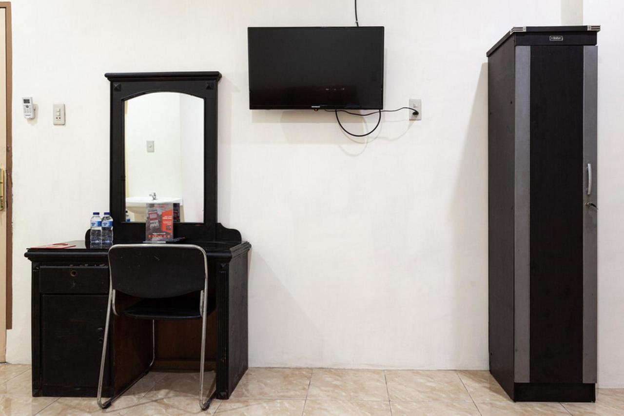 Reddoorz Near Yuki Simpang Raya Mall Medan 2 Eksteriør billede