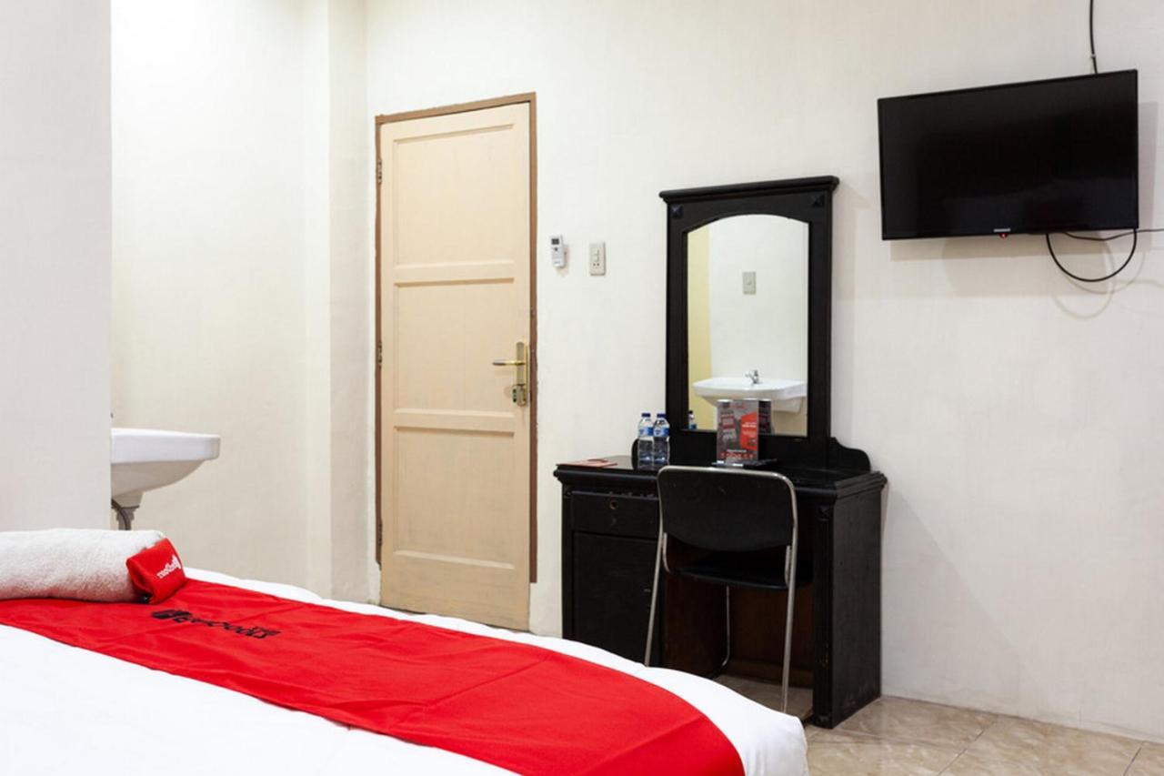 Reddoorz Near Yuki Simpang Raya Mall Medan 2 Eksteriør billede